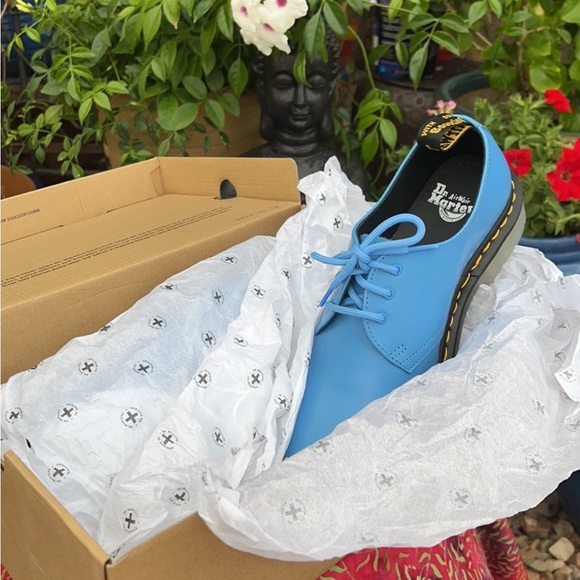 New Dr. Martens 1461 Blue Ice Translucent Sole Oxfords main image 7